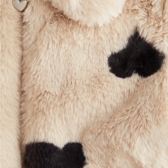 H&M Kids Cream Faux Fur Jacket with Black Hearts - Picture 4 of 8